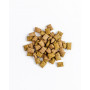 Хрумкі ласощі Savory Snack Подушечки для вибагливих котів, з куркою та сиром, 60 г