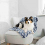 Коврик Trixie Tammy для собак, плюшевый, с лапками, 100х70 см (голубой/бежевый)